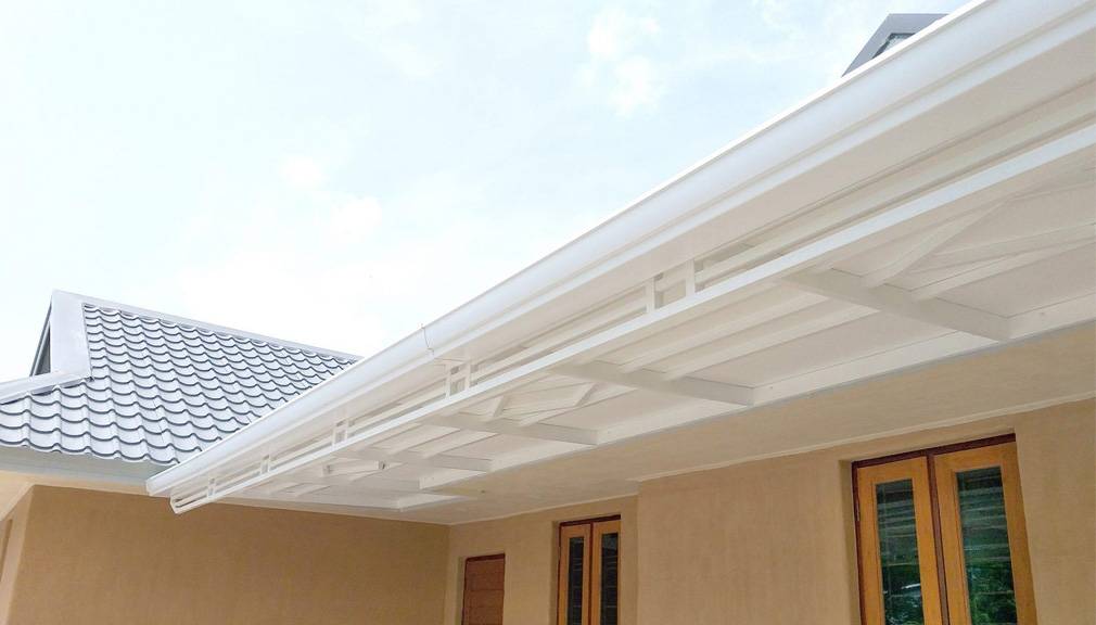 benefits of vinyl rain gutters 03