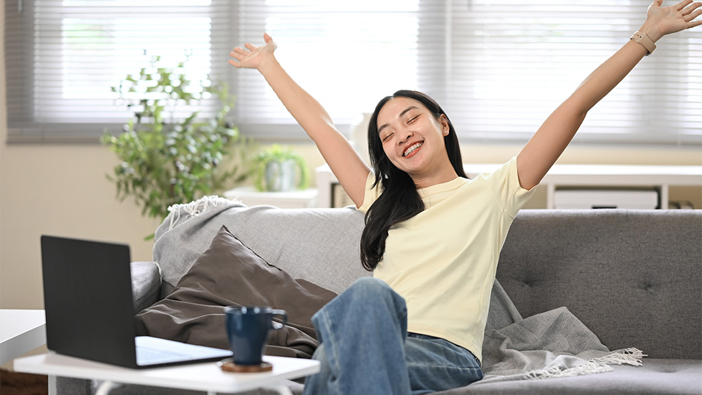 vinyl snow roof pro modern house no ceiling 04